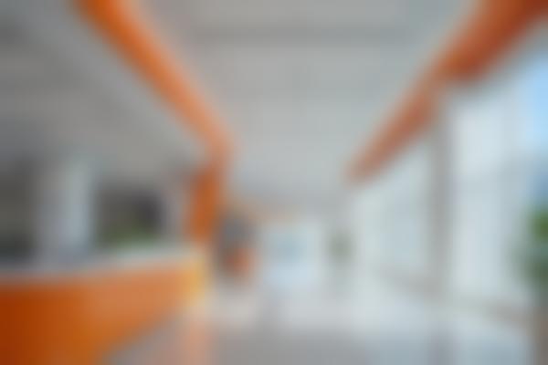 2、蒋建峰牙齿矫正自然美观