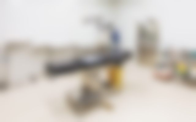 北京加减美医美做内切祛眼袋价格6800元起，黄寅守教授操刀切口隐蔽恢复快