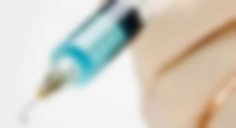 广州高尚医学美容中心龚忠华任职10余年荣誉傍身，凭精湛技艺与优质服务在医美界圈粉无数！ 