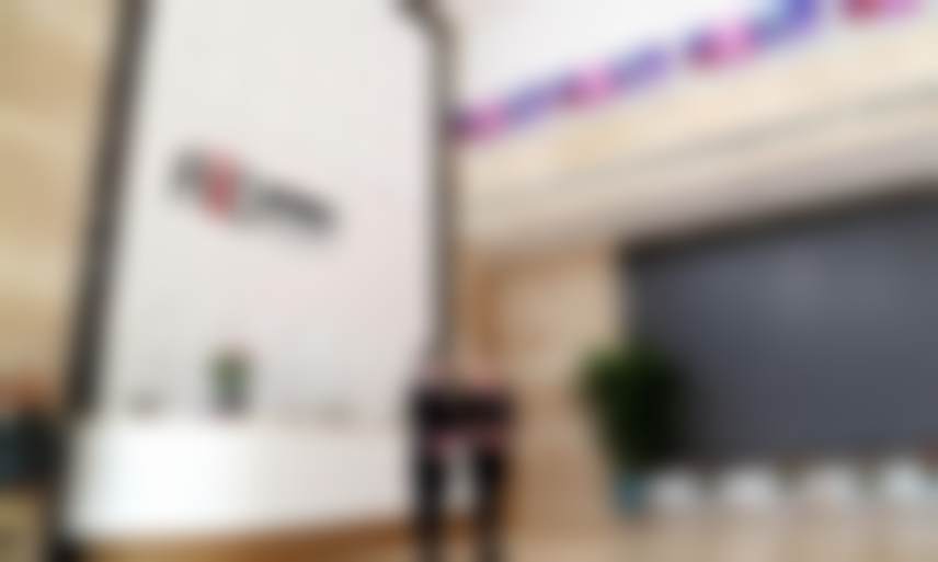 大连爱德丽格医美宋立男医生眼部整形修复适合哪些人?