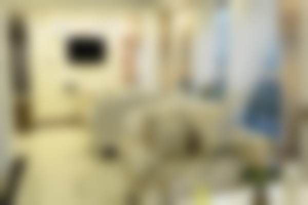 上海丽质医疗美容门诊部脱毛！沈佳医生照顾怕痛星人告别扎手毛毛