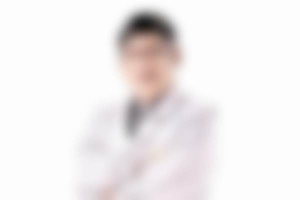 武汉艺星医疗美容医院（汉口院区）雷濬嵘属于什么级别？看他凭实力在医美界站稳脚跟！ 